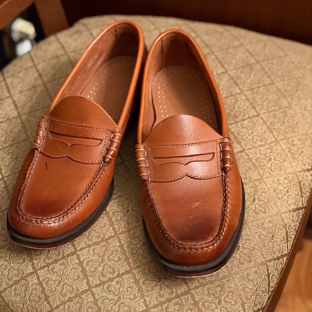 Bass Weejuns Brown Leather Loafers